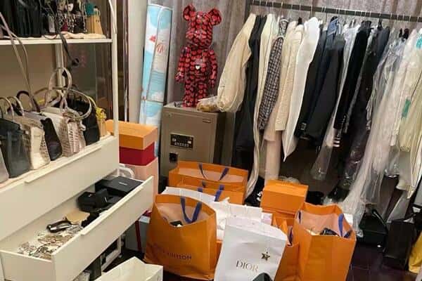 平城区回收一线品牌衣服